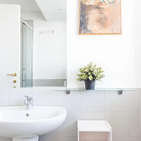 Daire Mini Cairoli 2 - Zeno 42 Roma